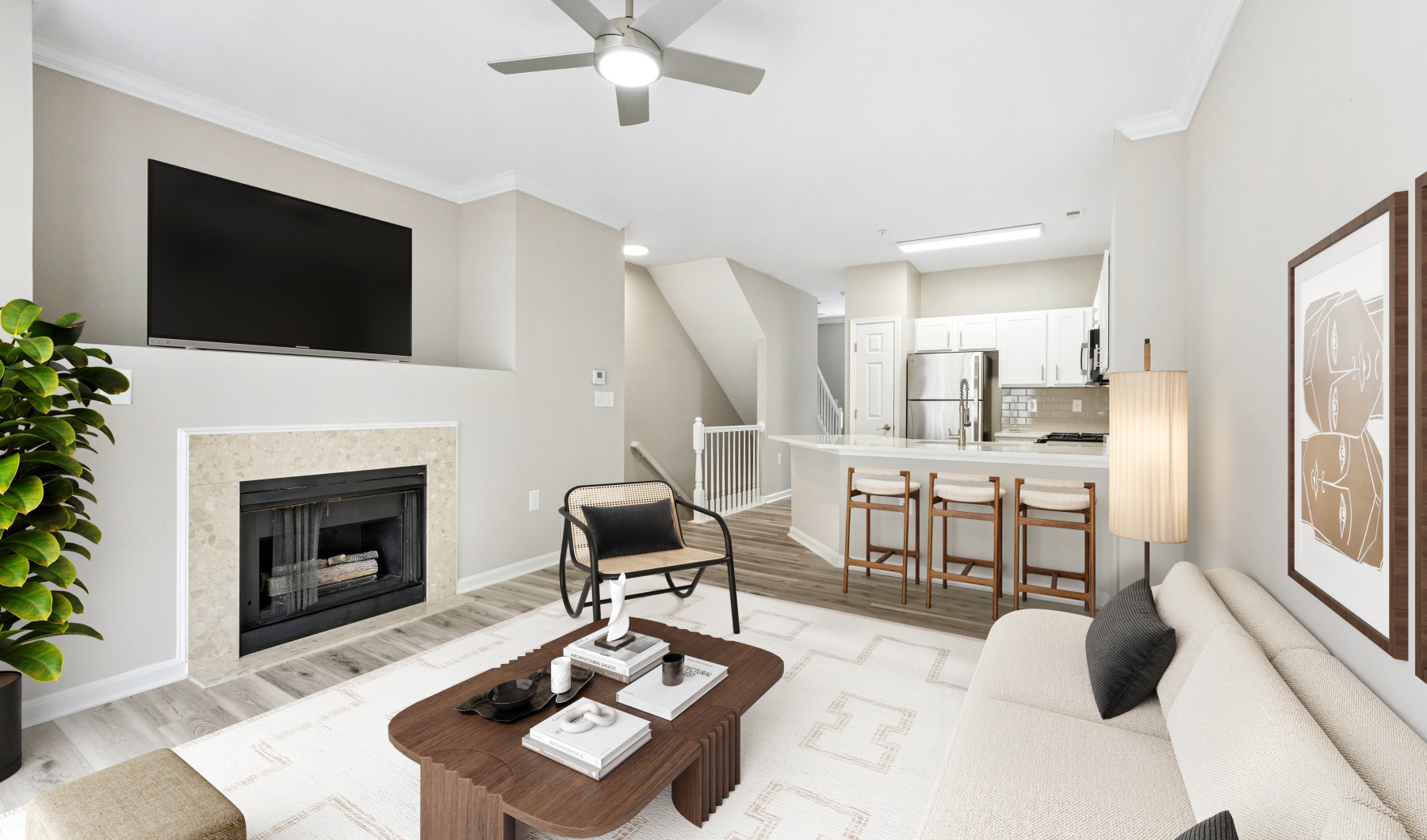 Bright living and dining room