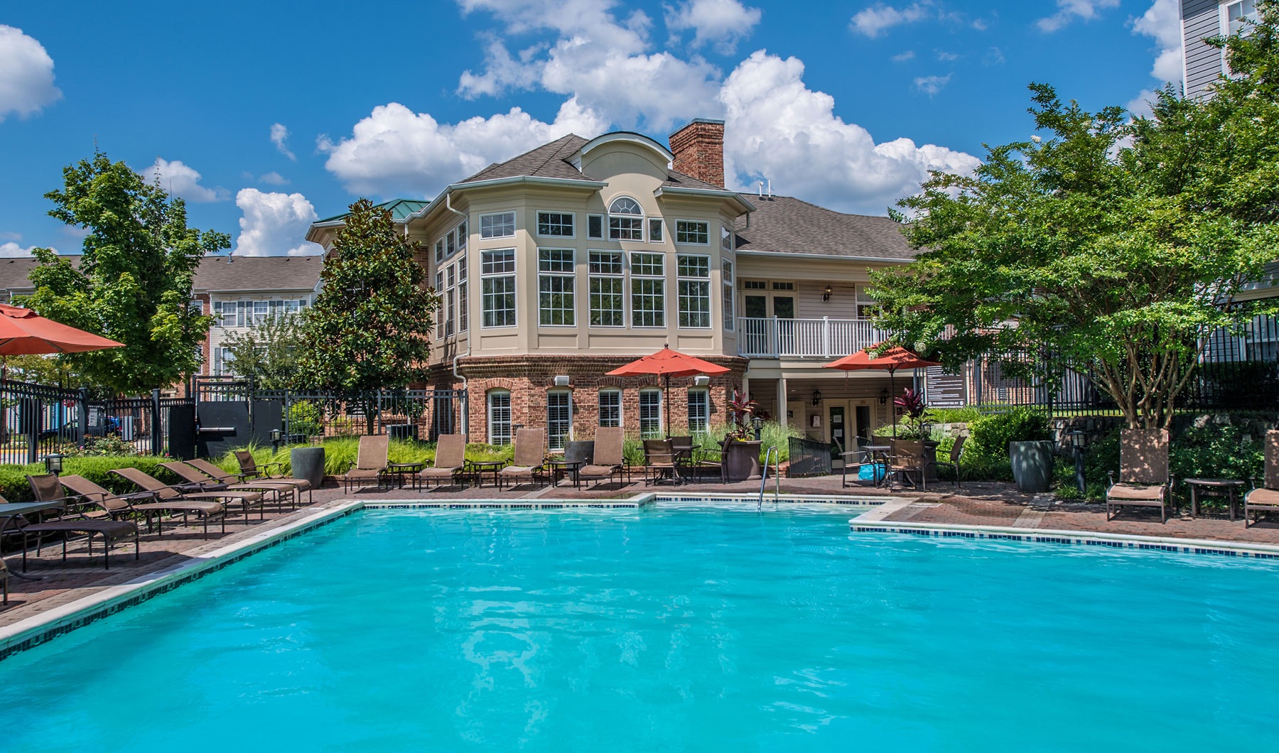 The Townes at Herndon Center is a pet-friendly apartment community in ...